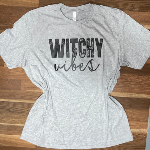 “Witchy Vibes” Graphic Tee (2XL)