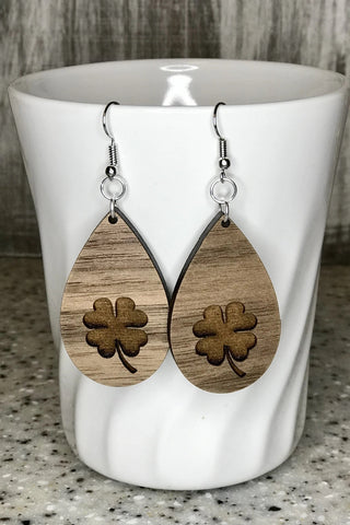 Earrings - Engraved Clover Drop